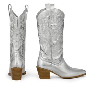Silver Cowgirl Boots Western Style Brand New Size 8 Women's. Metallic Leather